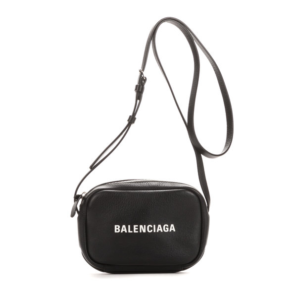 Balenciaga XS Everyday Camera Bag - Picture 1 of 8